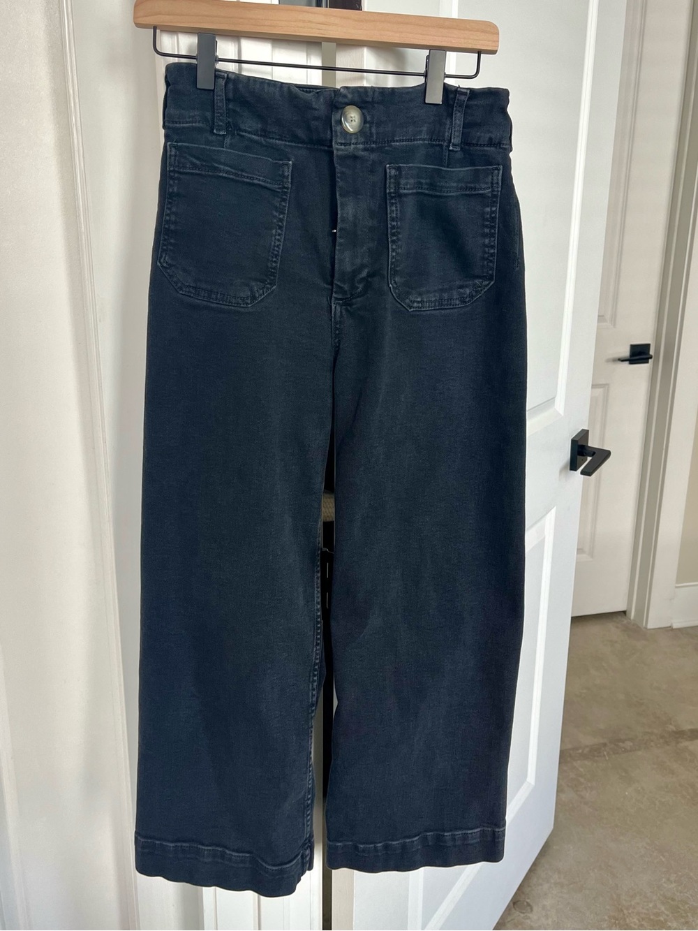 Anthropologie Maeve The Denim Colette Cropped Wide Leg Jeans in Black (Size 27) - Picture 3 of 8